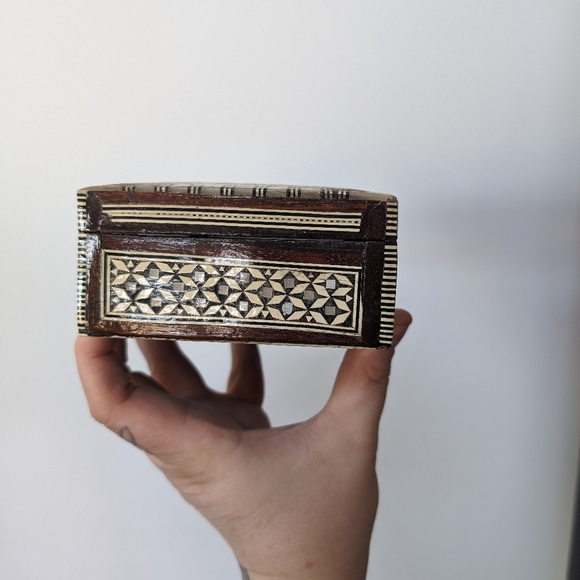 Mother of pearl box - Picture 4 of 8